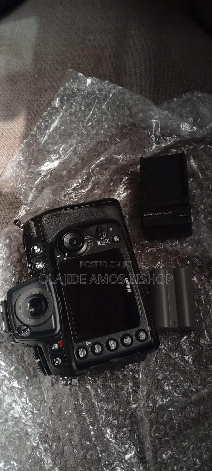 Nikon D700 Full Frame Camera With 64gb Cf Card