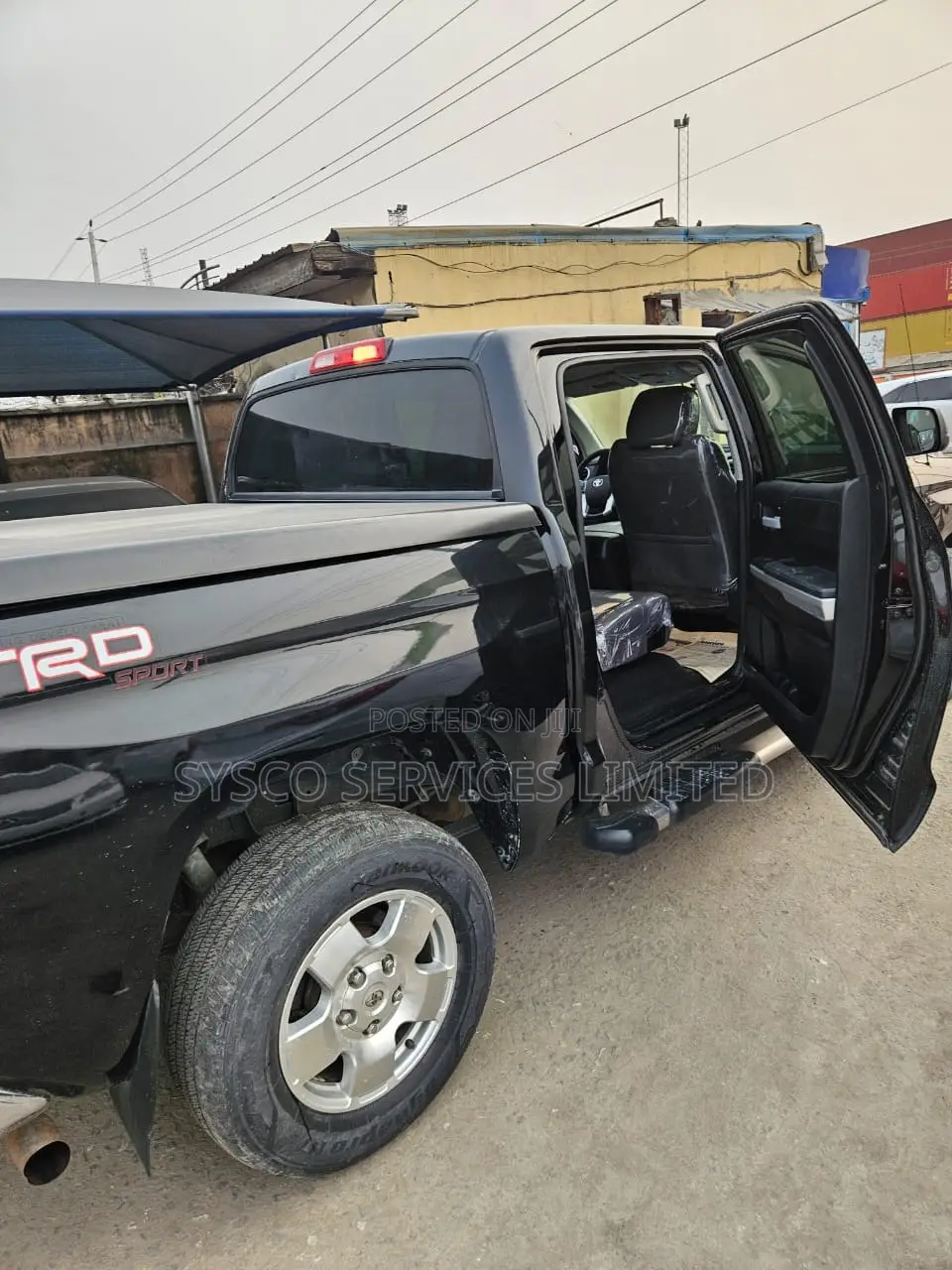 Toyota Tundra 2016 Black