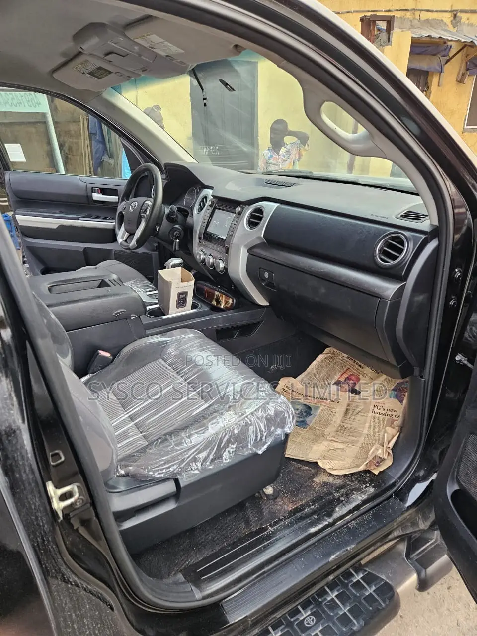 Toyota Tundra 2016 Black