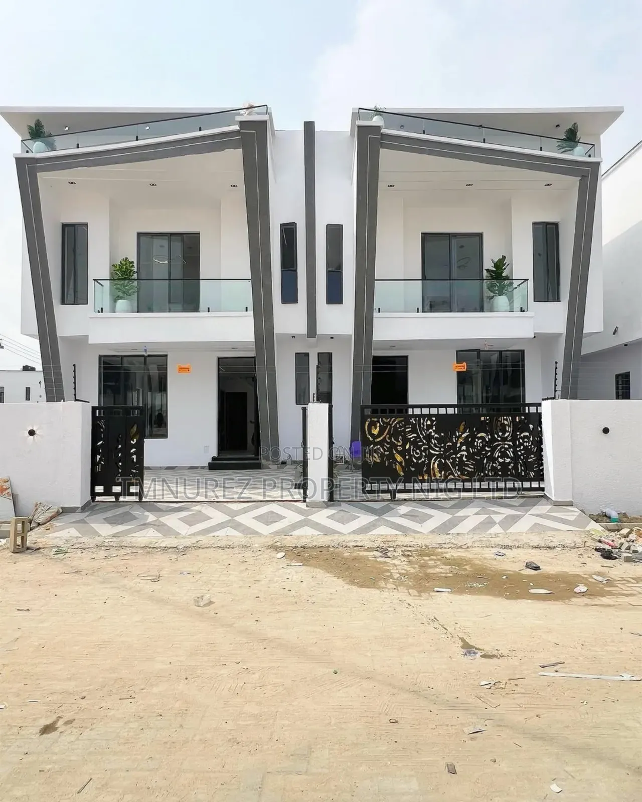 4bdrm Duplex in Ajah for sale