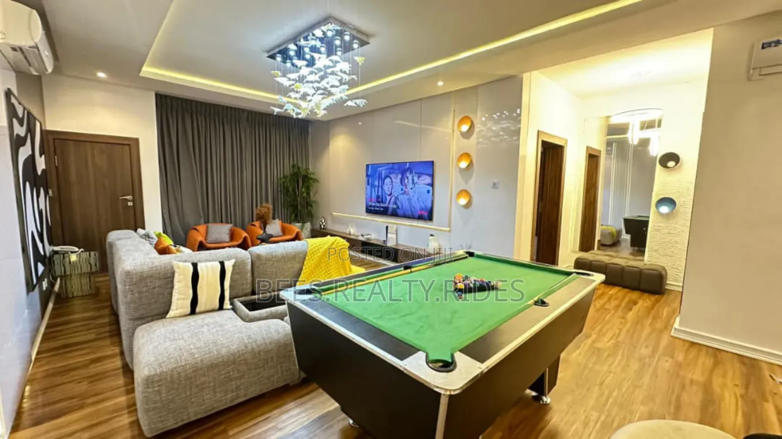 New Luxury 2 Bedroom With a Ps5, Snooker, Gym and a Balcony View