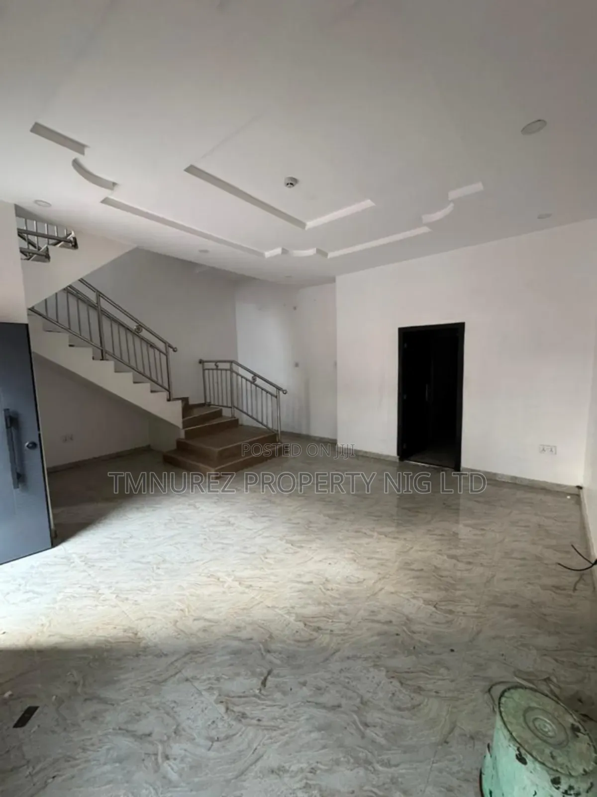 4bdrm Duplex in Ikota for rent