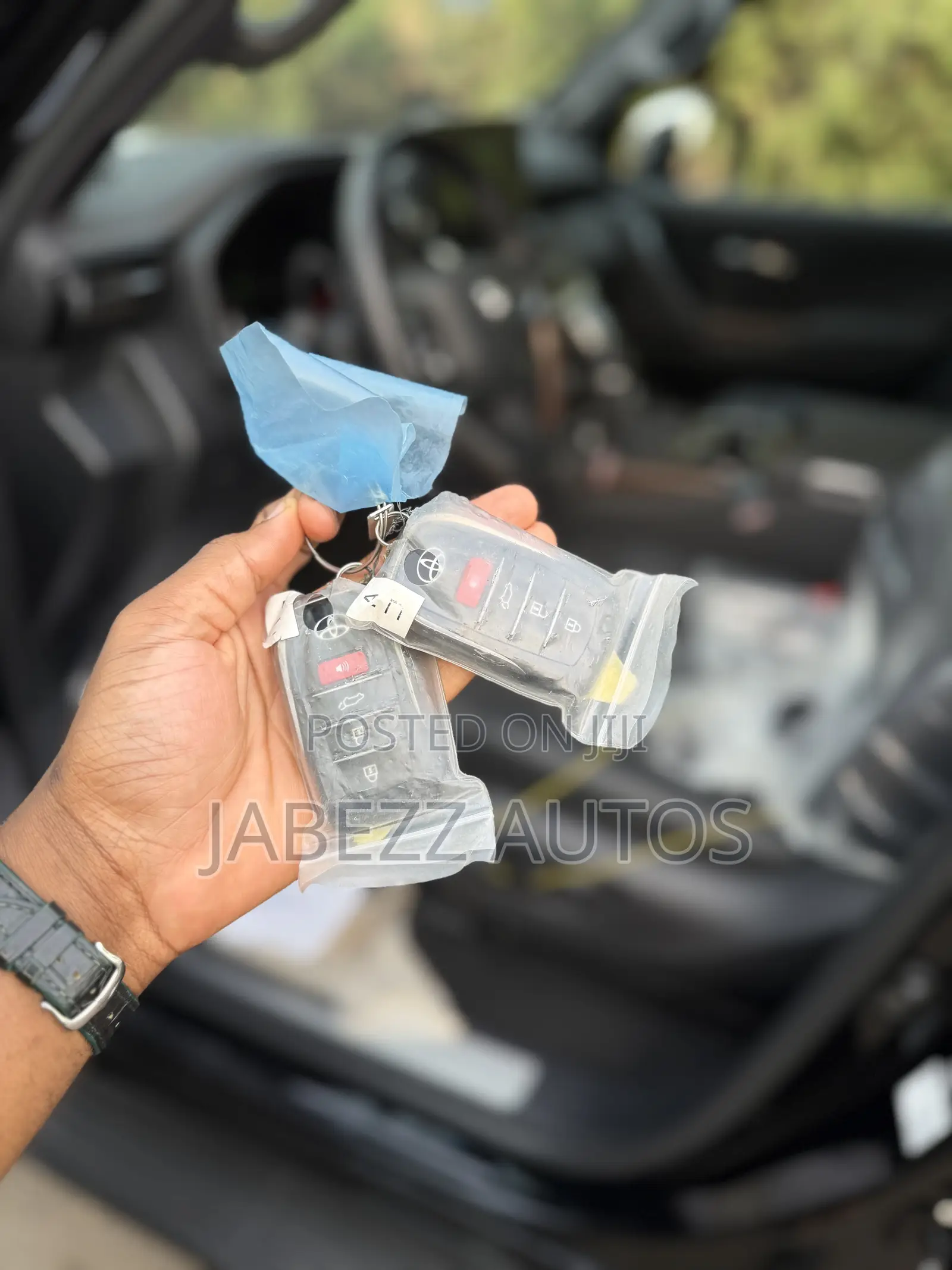 New Toyota Land Cruiser LC300 2025 Black