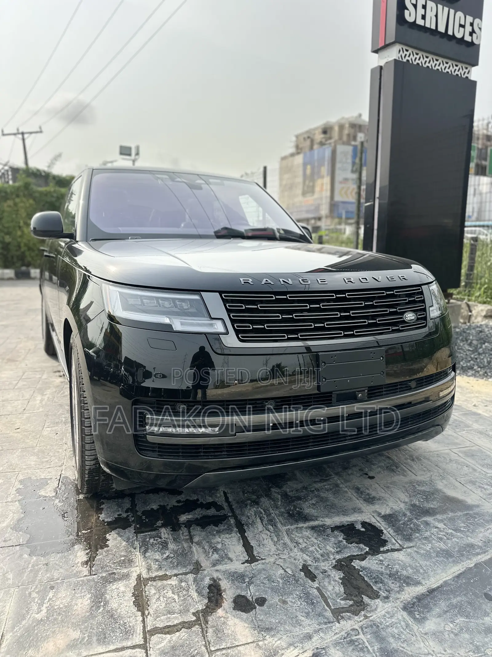 Land Rover Range Rover Vogue 2023 Black