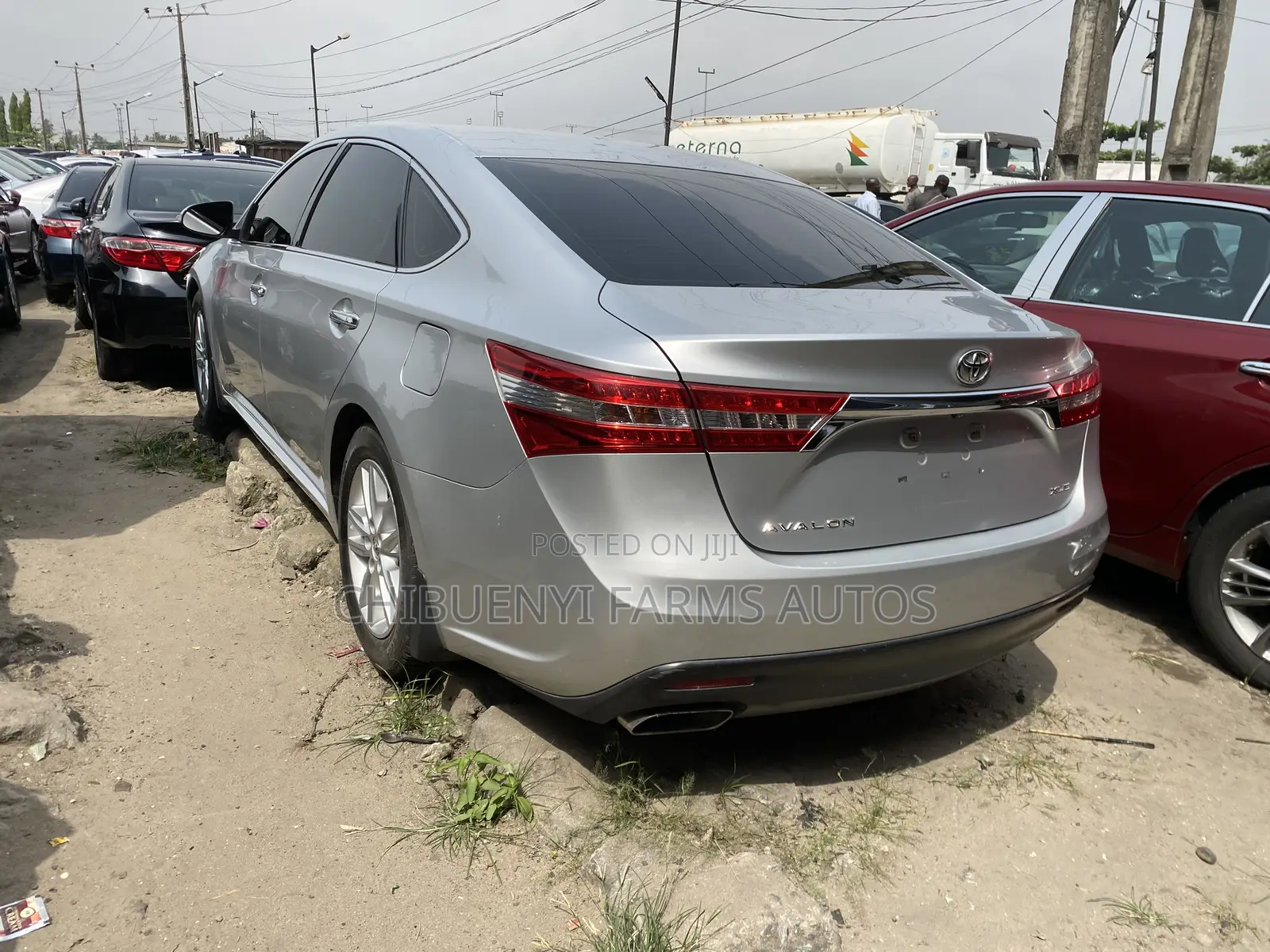 Toyota Avalon XLE Sedar FWD (3.5L 6cyl 6A) 2013 Silver
