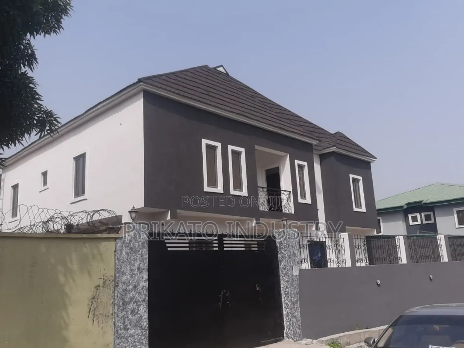 3bdrm Block of Flats in Royal Crystal, Ado / Ajah for sale