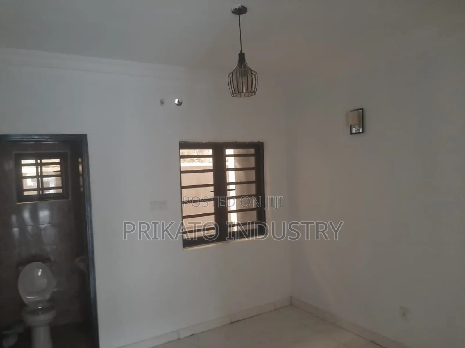 3bdrm Block of Flats in Royal Crystal, Ado / Ajah for sale