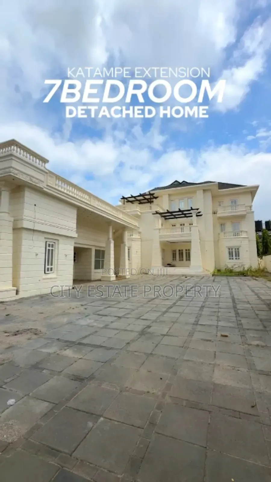 7bdrm Maisonette in City Estate, Katampe for sale