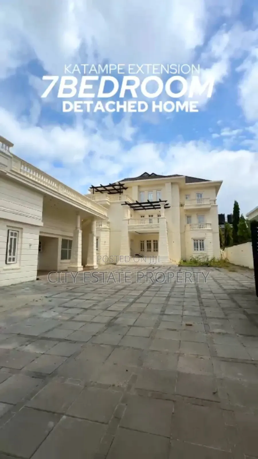 7bdrm Maisonette in City Estate, Katampe for sale