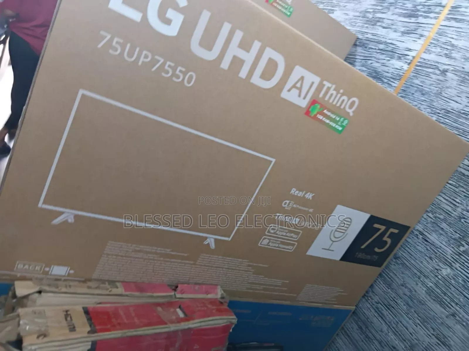 75inches With Inbuilt Bluetooth Netflix Youtube and More