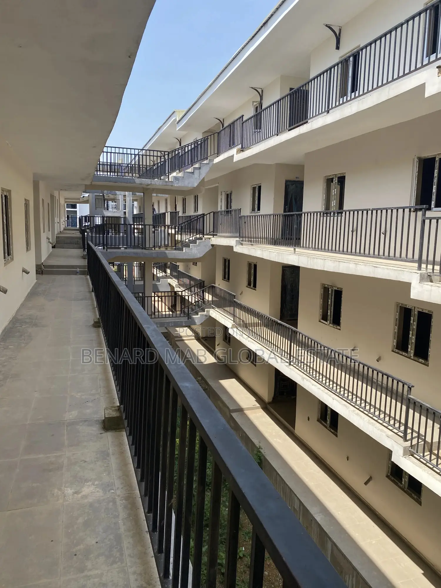 1bdrm Block of Flats in Mab Global City, Life Camp for sale
