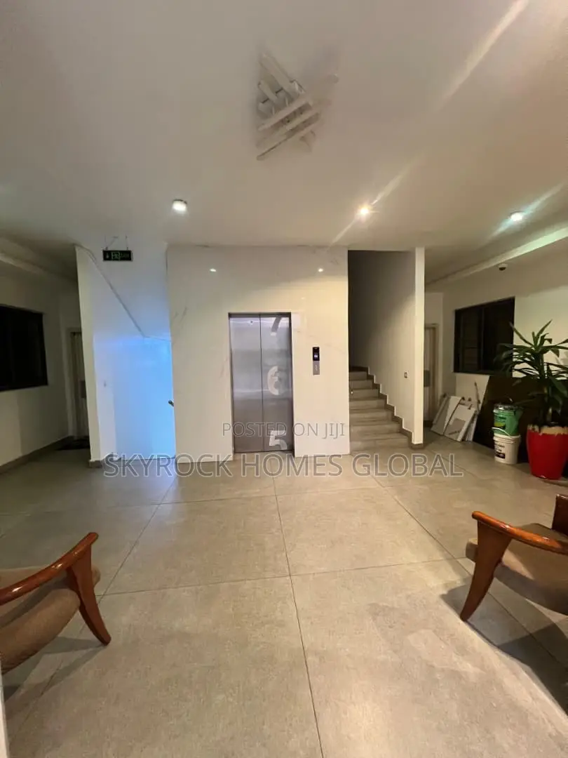 Furnished 3bdrm Apartment in Banana Island for rent