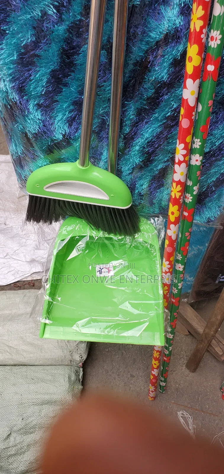 Broom And Dustpan Set / Sweeping Set, /Cleaning Set,Broom And Pan.