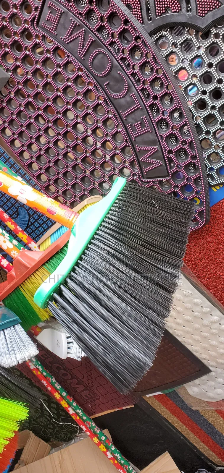 Broomstick/ Broom