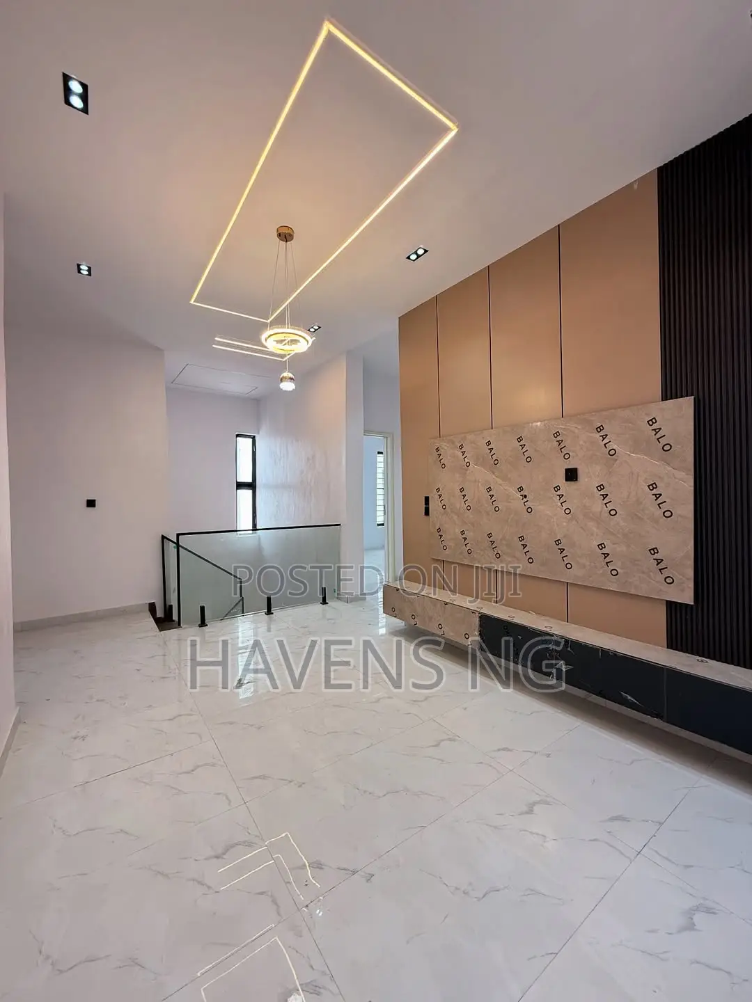 4bdrm Duplex in Ikota for sale