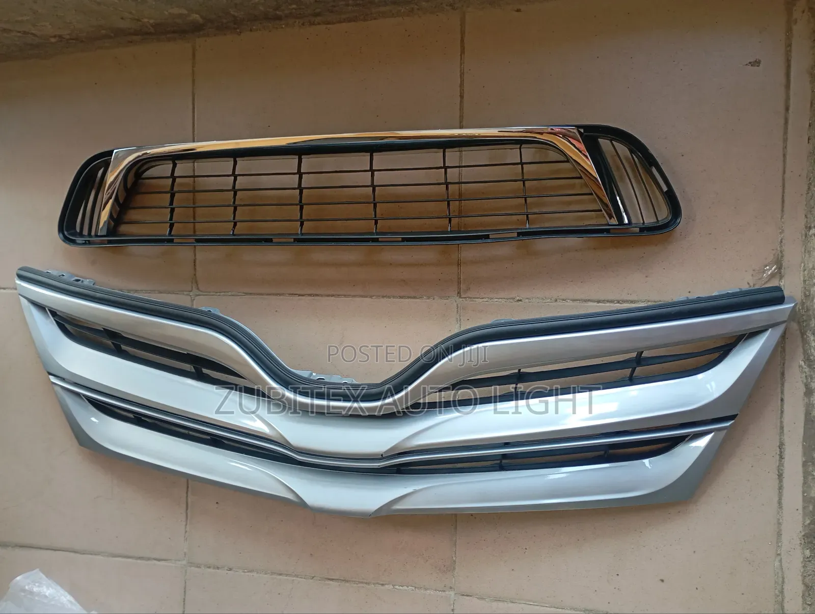Up and Down Grill Venza 2013 Model