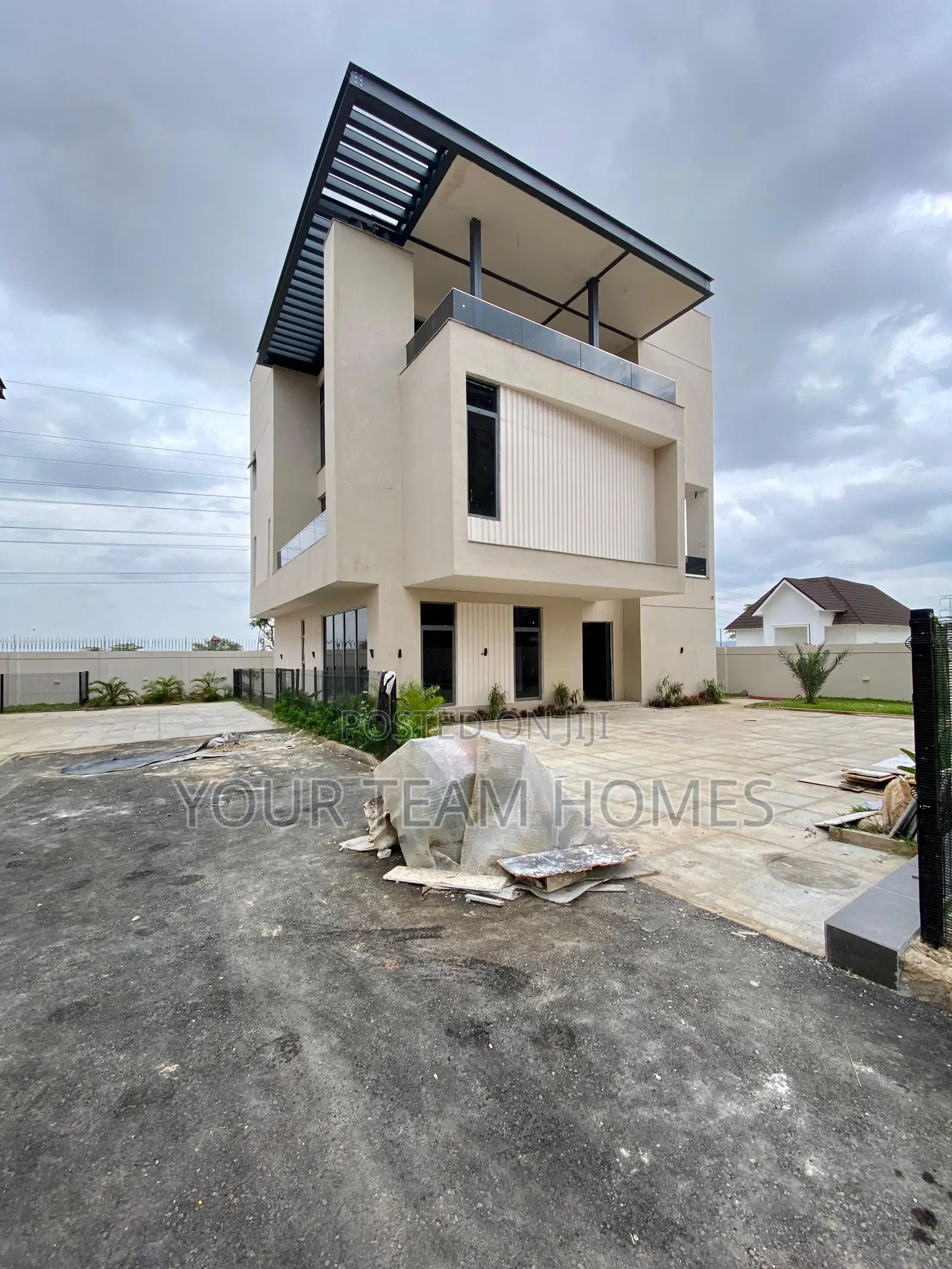 5bdrm Duplex in Katampe Extension for sale