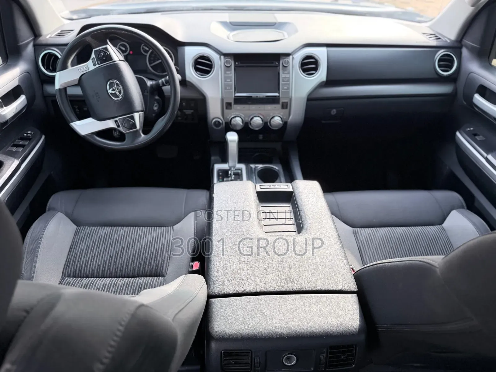 Toyota Tundra 2017 Black