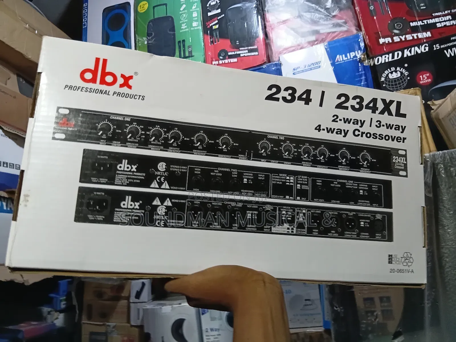 DBX 234 Xl 4 Way Crossover