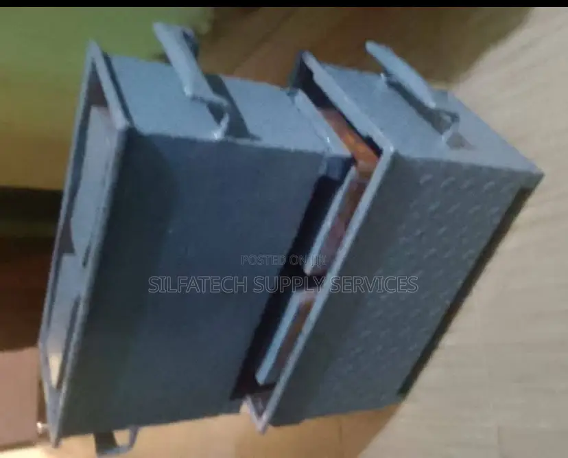 Block Moulder