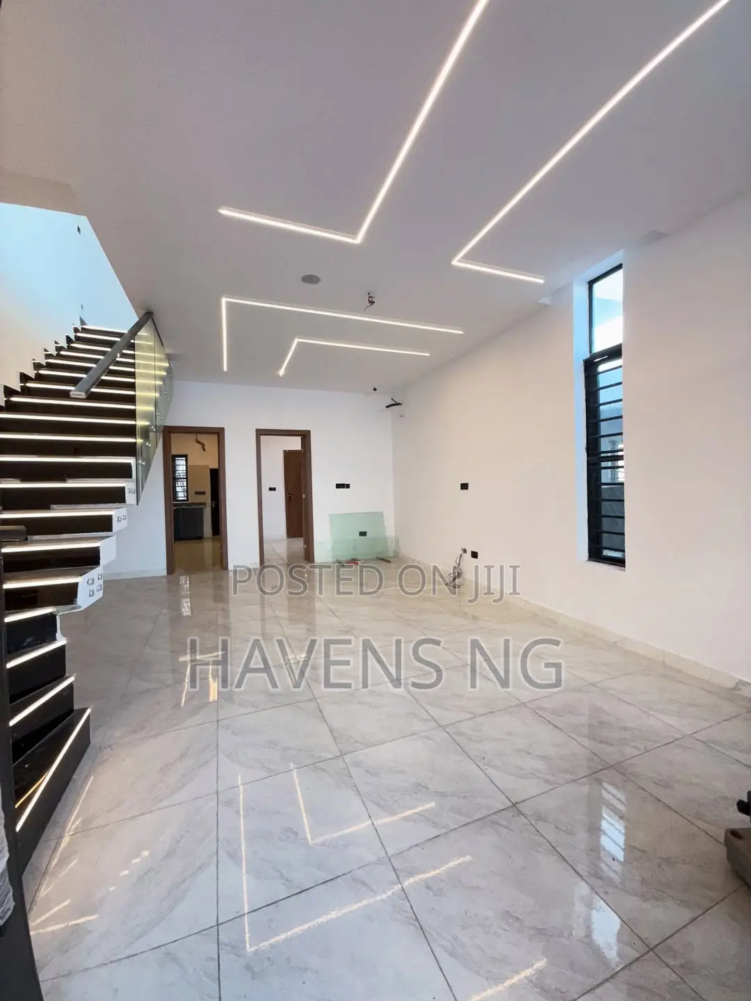 4bdrm Duplex in Lekki Phase 2 for sale