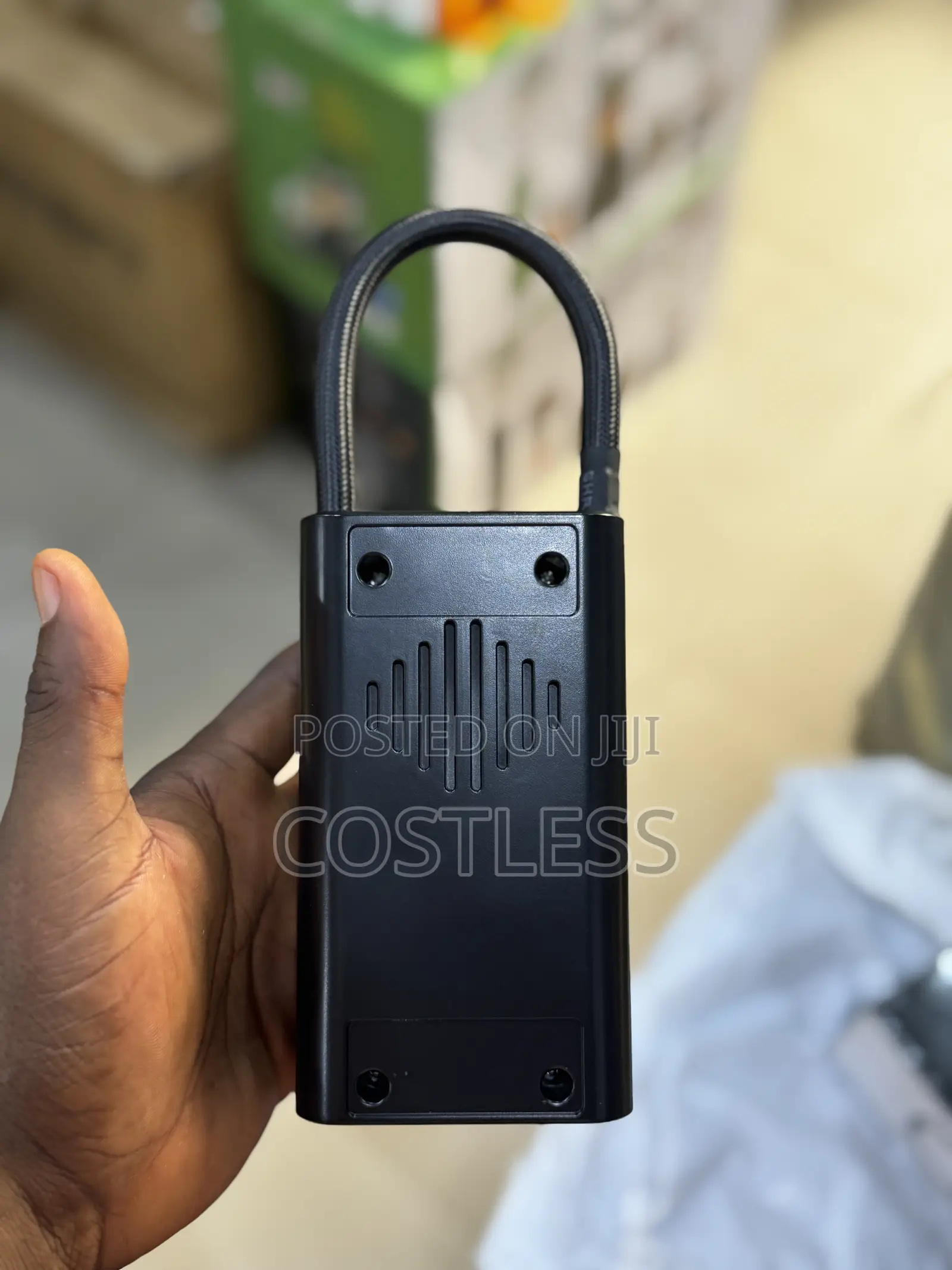Portable, Cordless Digital Tire Inflator
