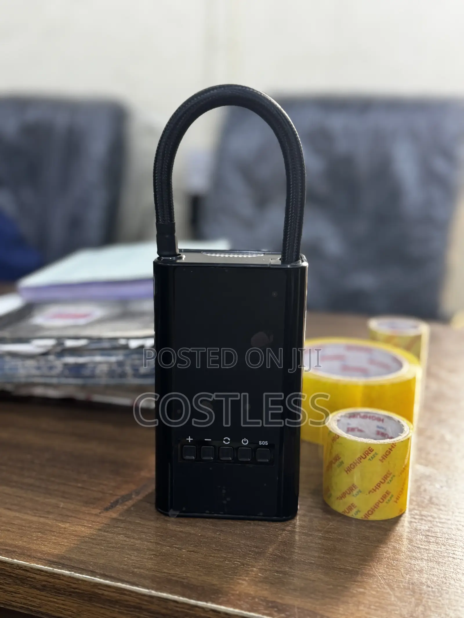 Portable, Cordless Digital Tire Inflator