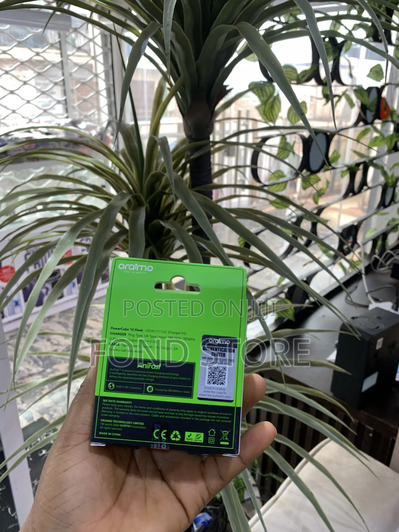 Oraimo Compact 10w Fast Charger