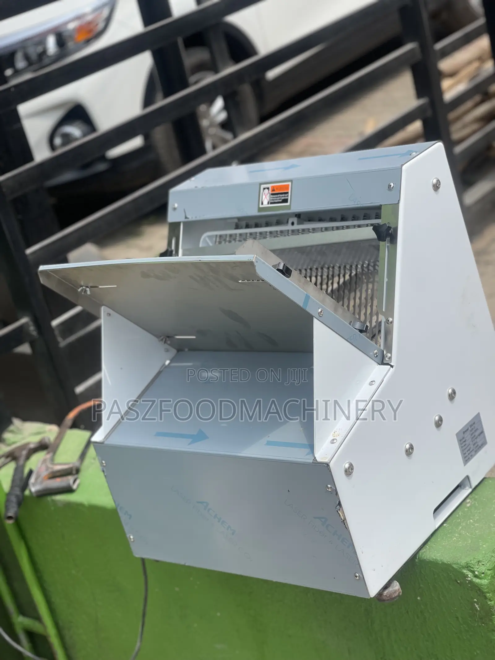 Commercial Bread Slicer 31 Blade