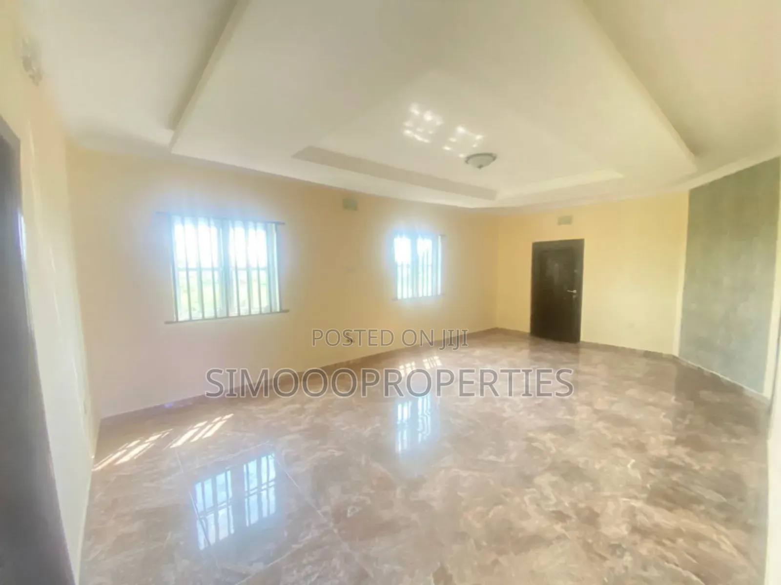 5bdrm Duplex in Beachwood, Bogije for rent