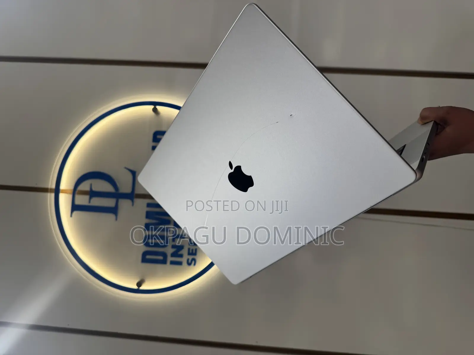 Laptop Apple MacBook Pro 2021 M1 16GB Apple M1 Max HDD+SSD 512GB