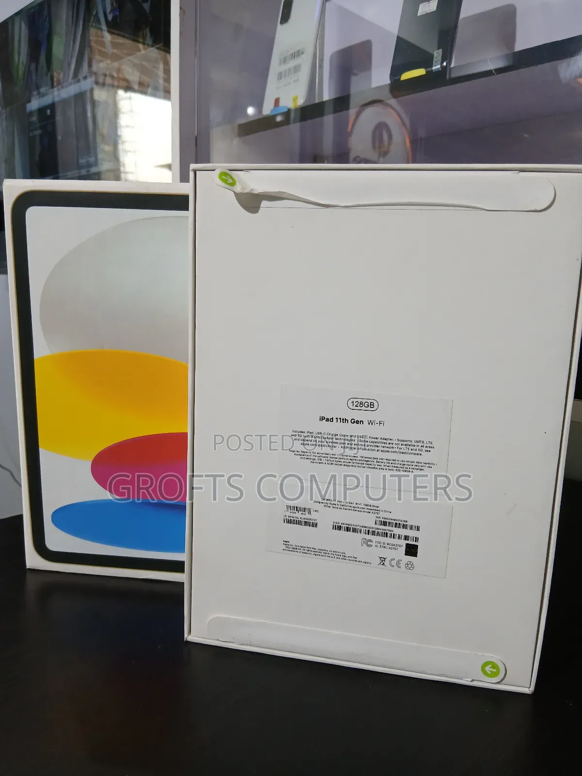 New Apple iPad Wi-Fi 128 GB Silver