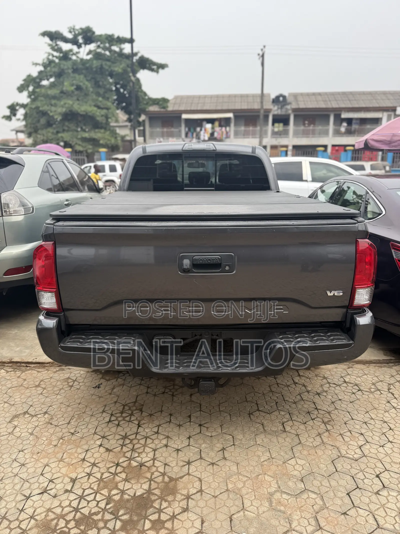 Toyota Tacoma TRD Sport Double Cab 6' Bed V6 AT 2023 Gray