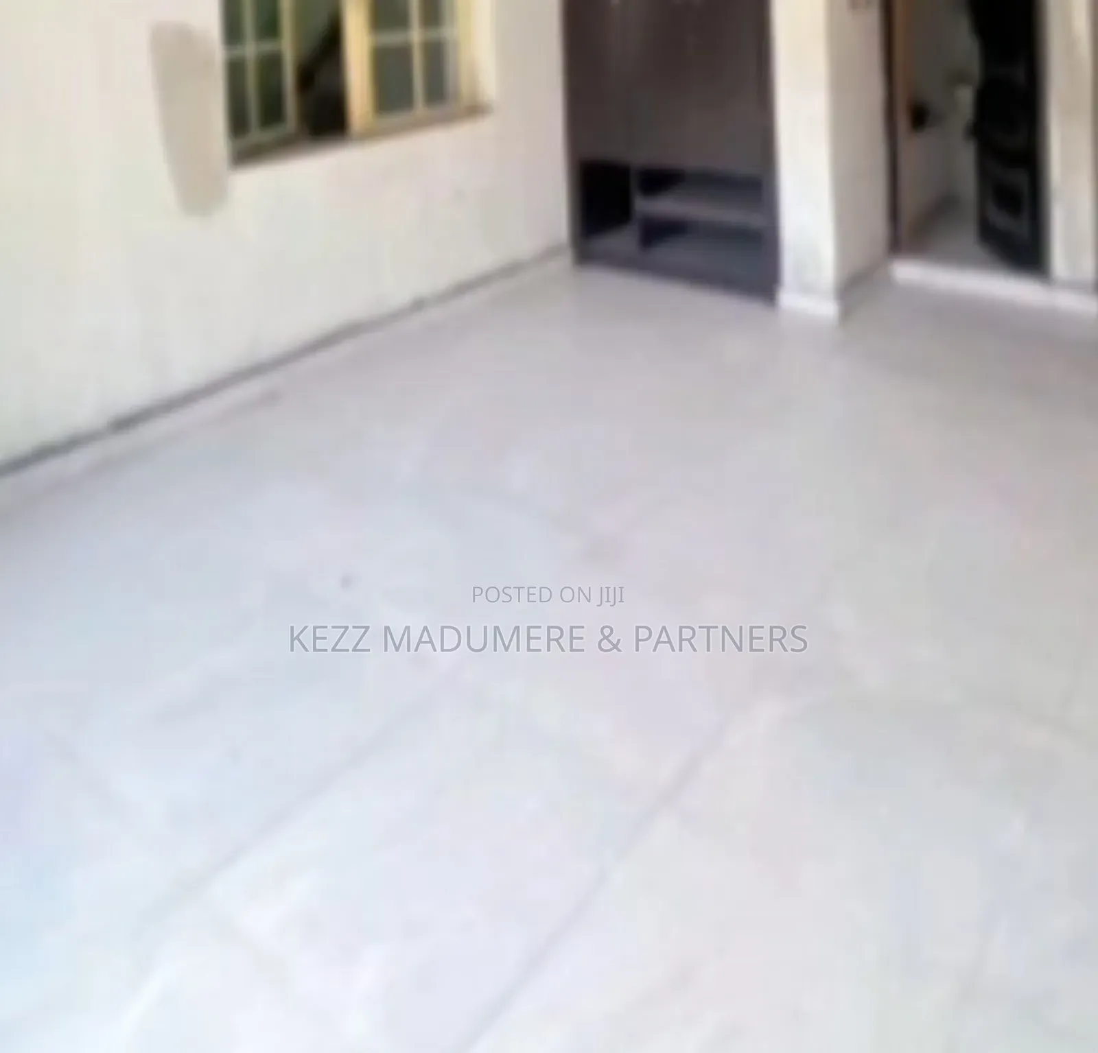 20bdrm Block of Flats in Dr Peter Odili , for sale