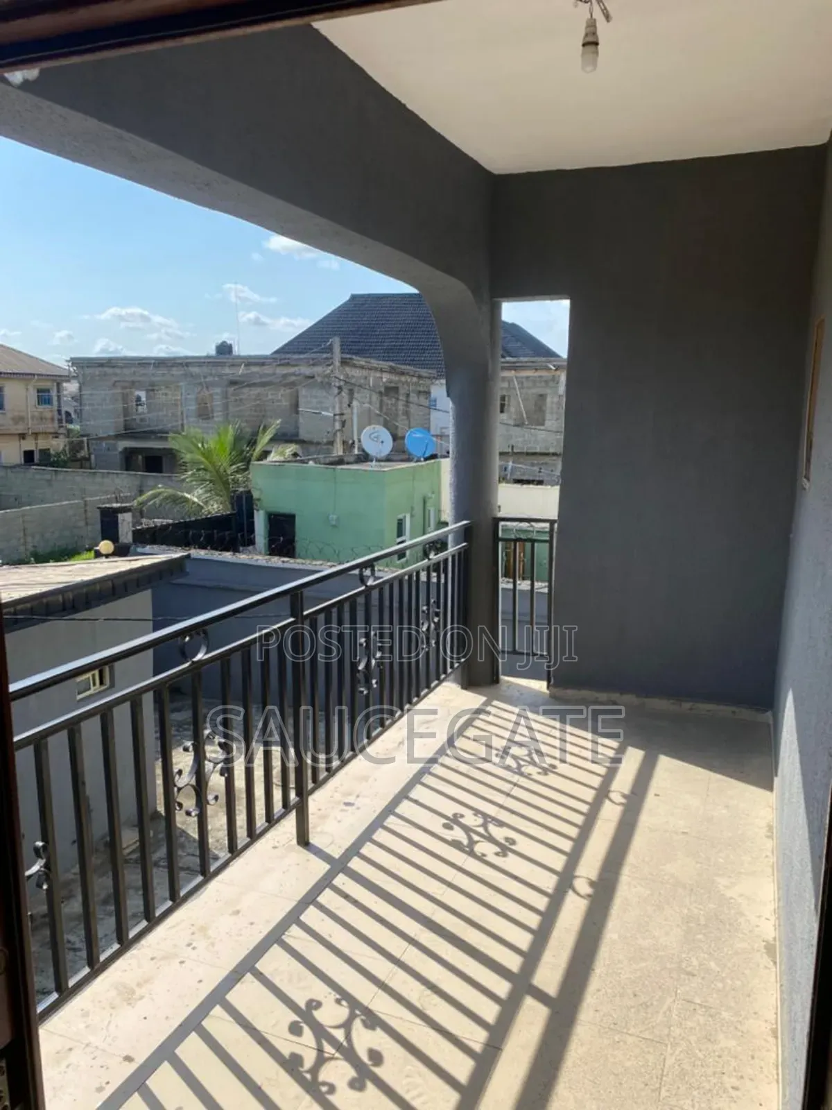 2bdrm Block of Flats in Ago Palace for sale