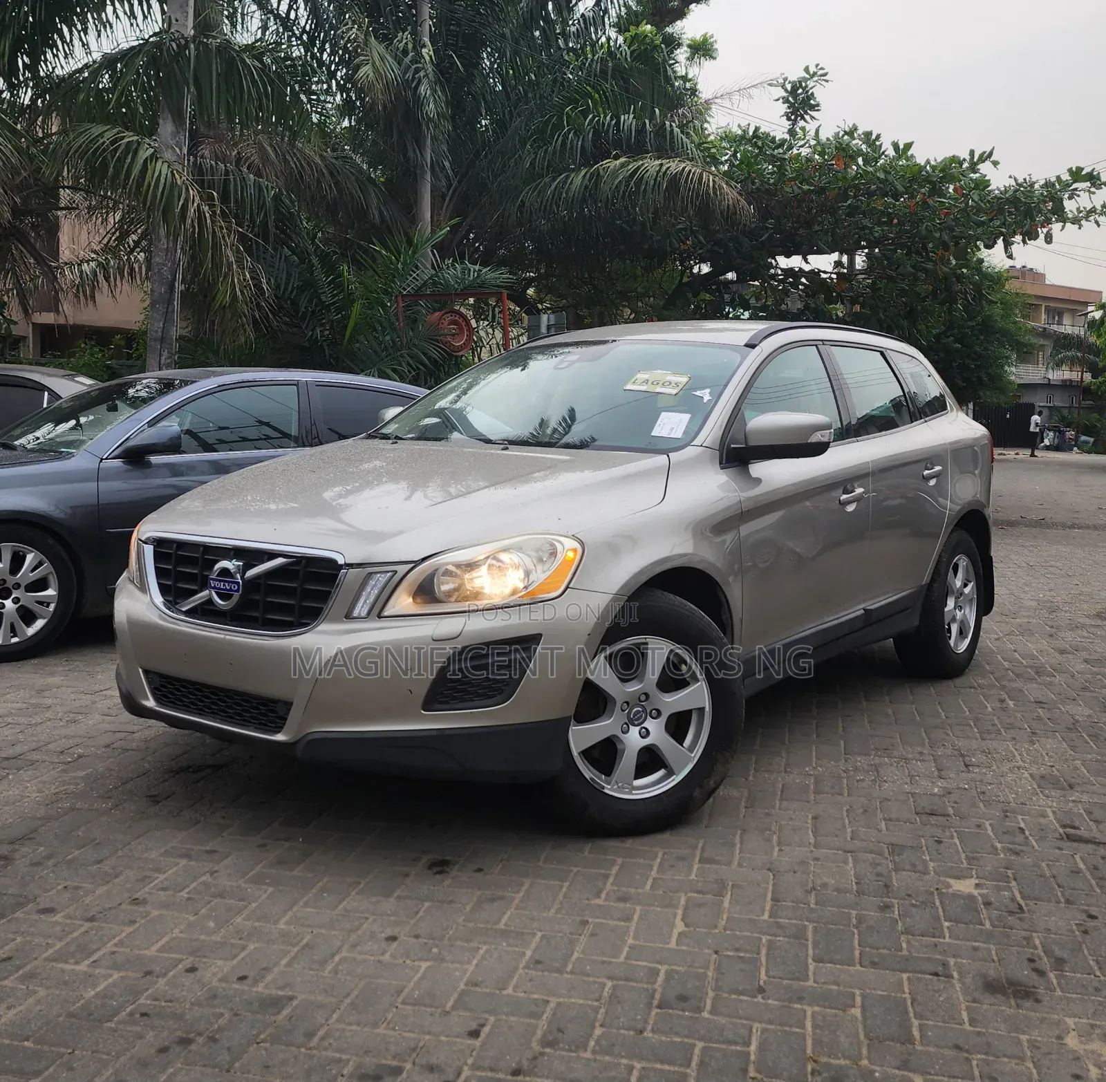Volvo XC60 3.2 AWD 2011 Gray