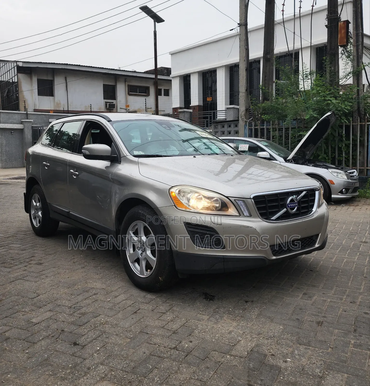 Volvo XC60 3.2 AWD 2011 Gray