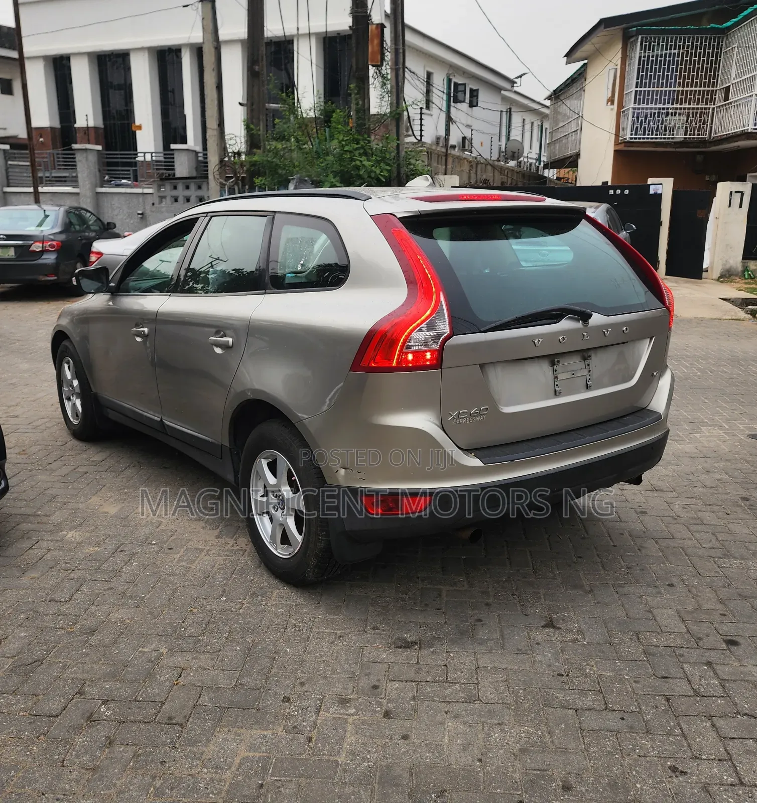 Volvo XC60 3.2 AWD 2011 Gray