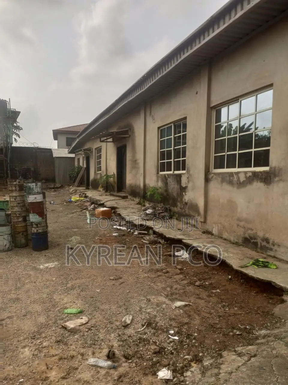 Warehouse on a 2 Plots