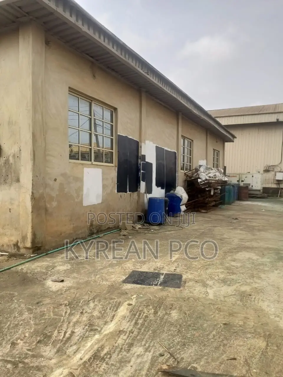 Warehouse on a 2 Plots