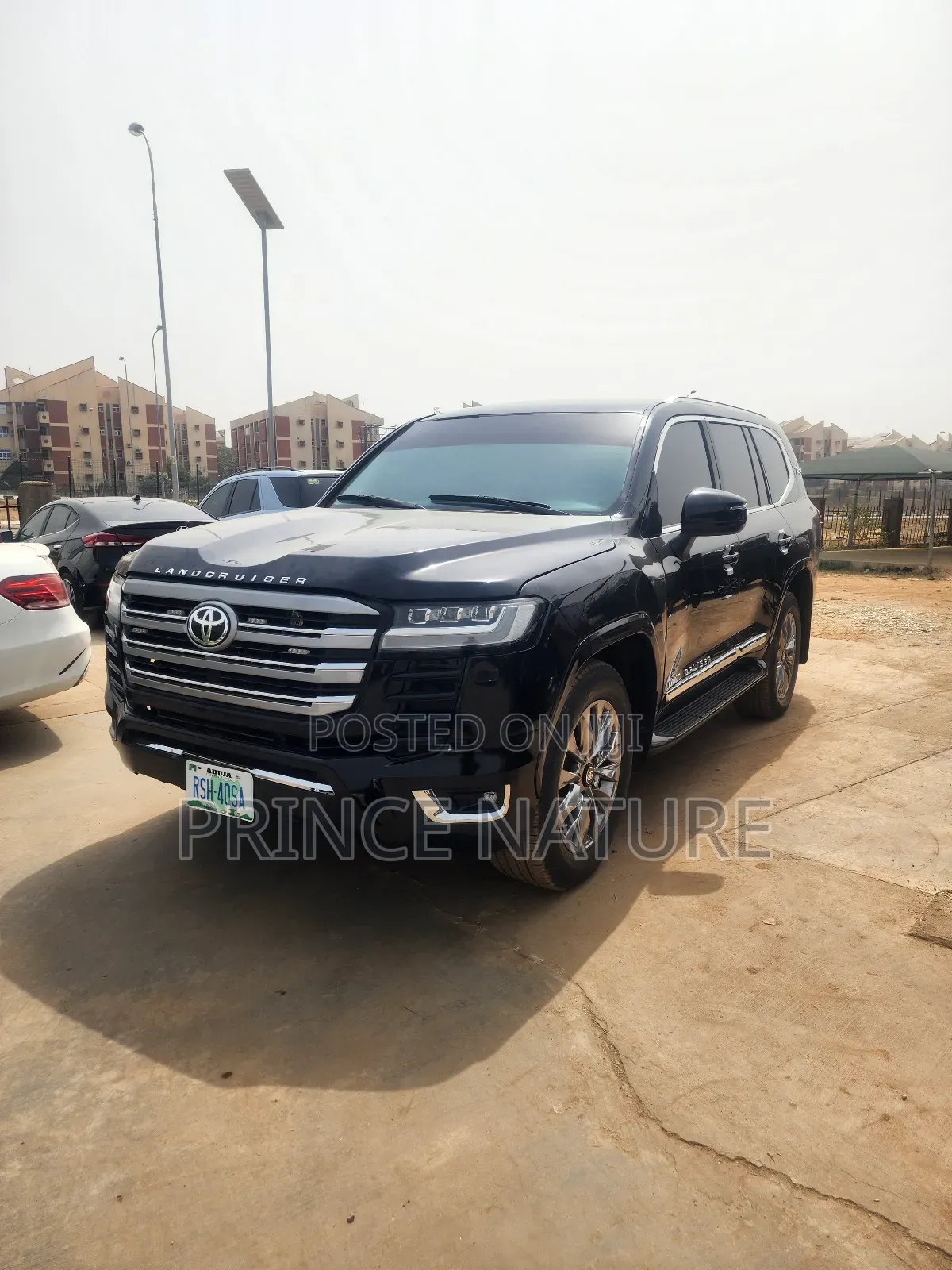 Toyota Land Cruiser 2016 Black