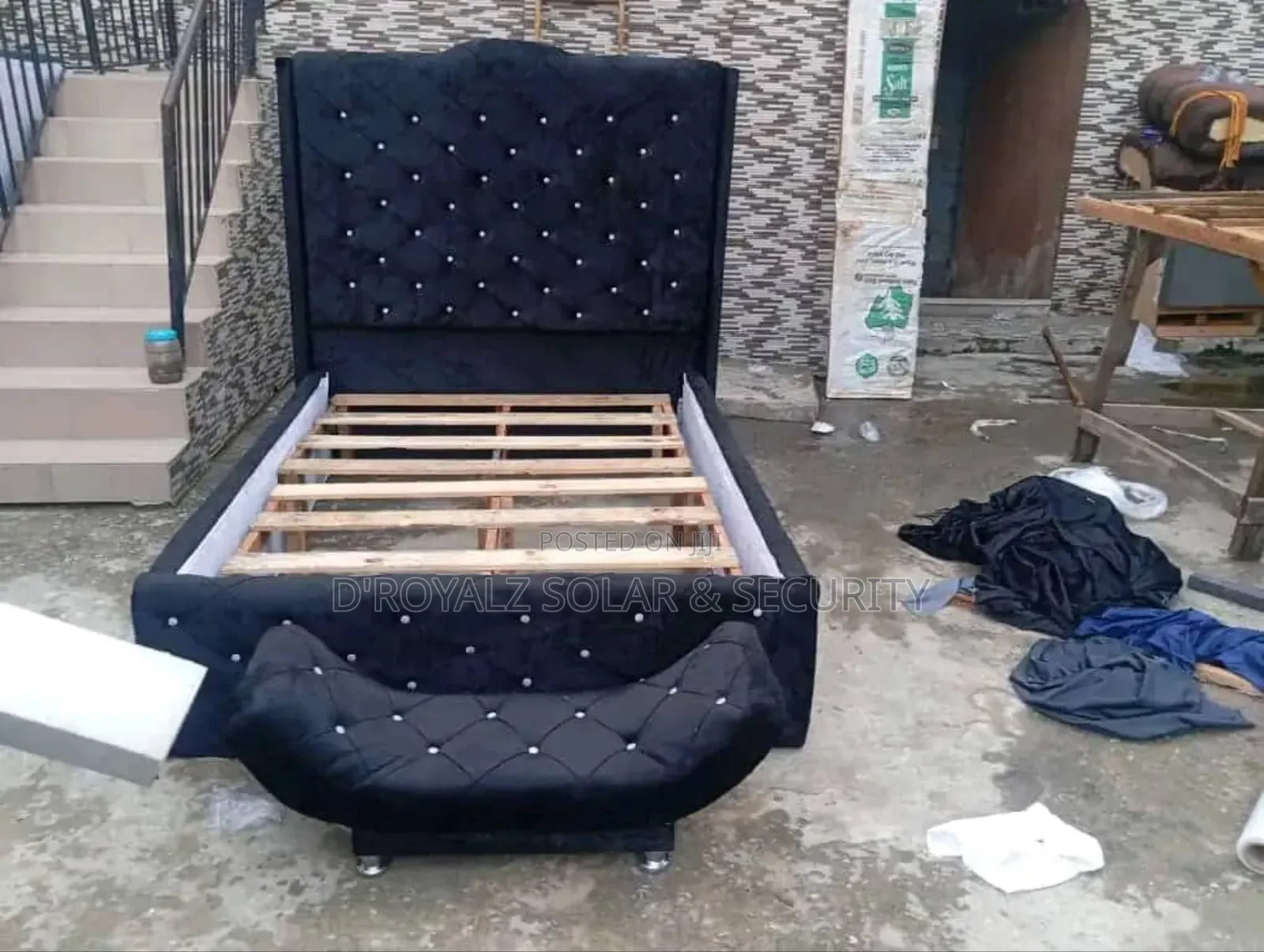 4×6 Luxury Upholstered Bed Frame With Foot Rest