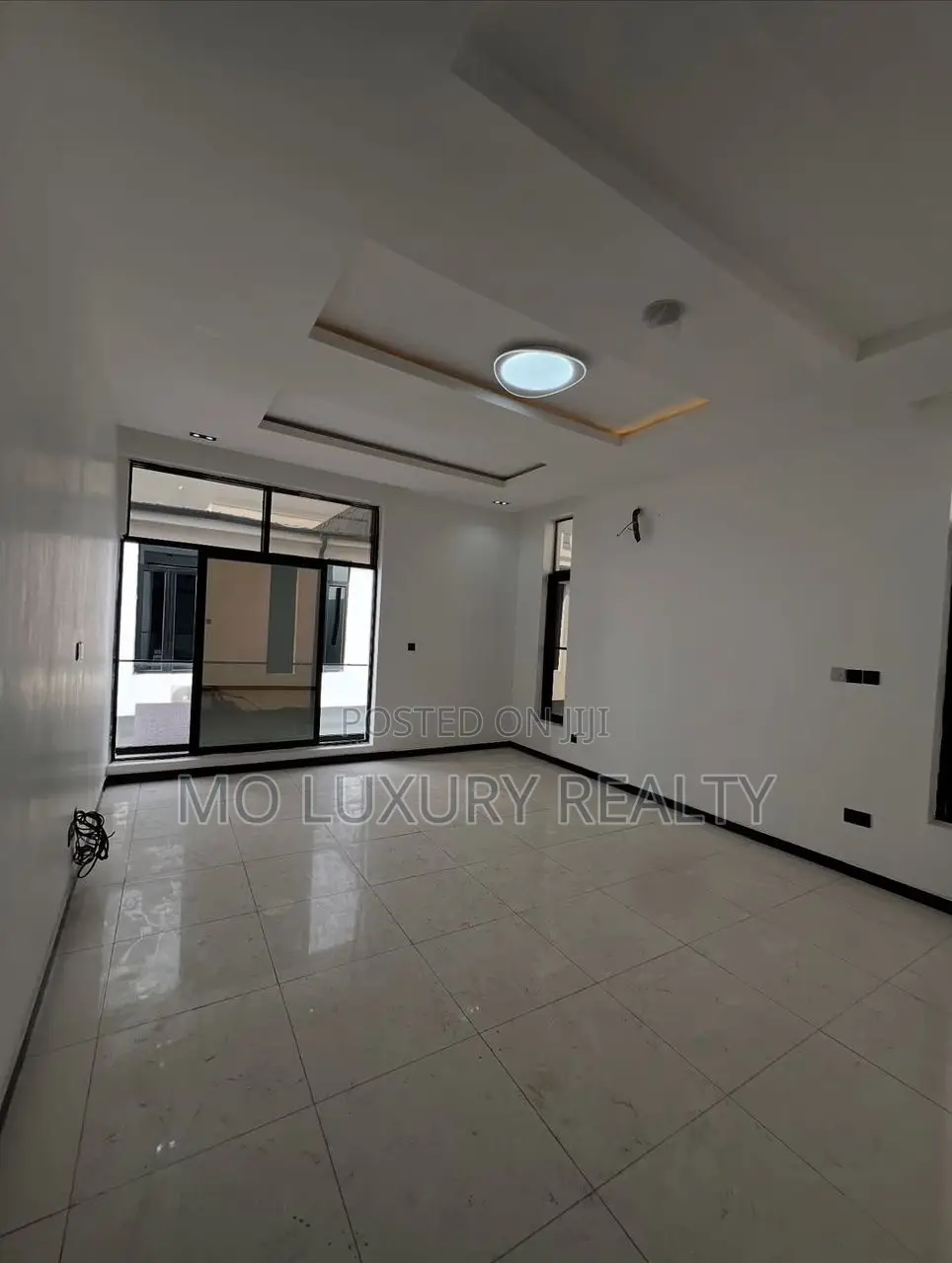 4bdrm Townhouse / Terrace in Ikate for rent