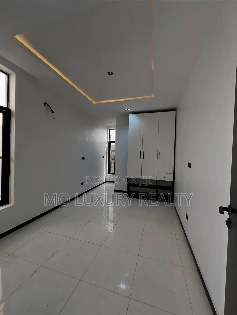 4bdrm Townhouse / Terrace in Ikate for rent