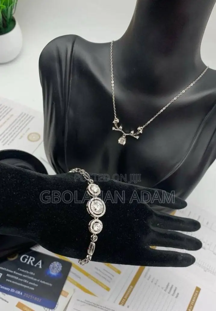 VVS Moissanite Diamond Female Set