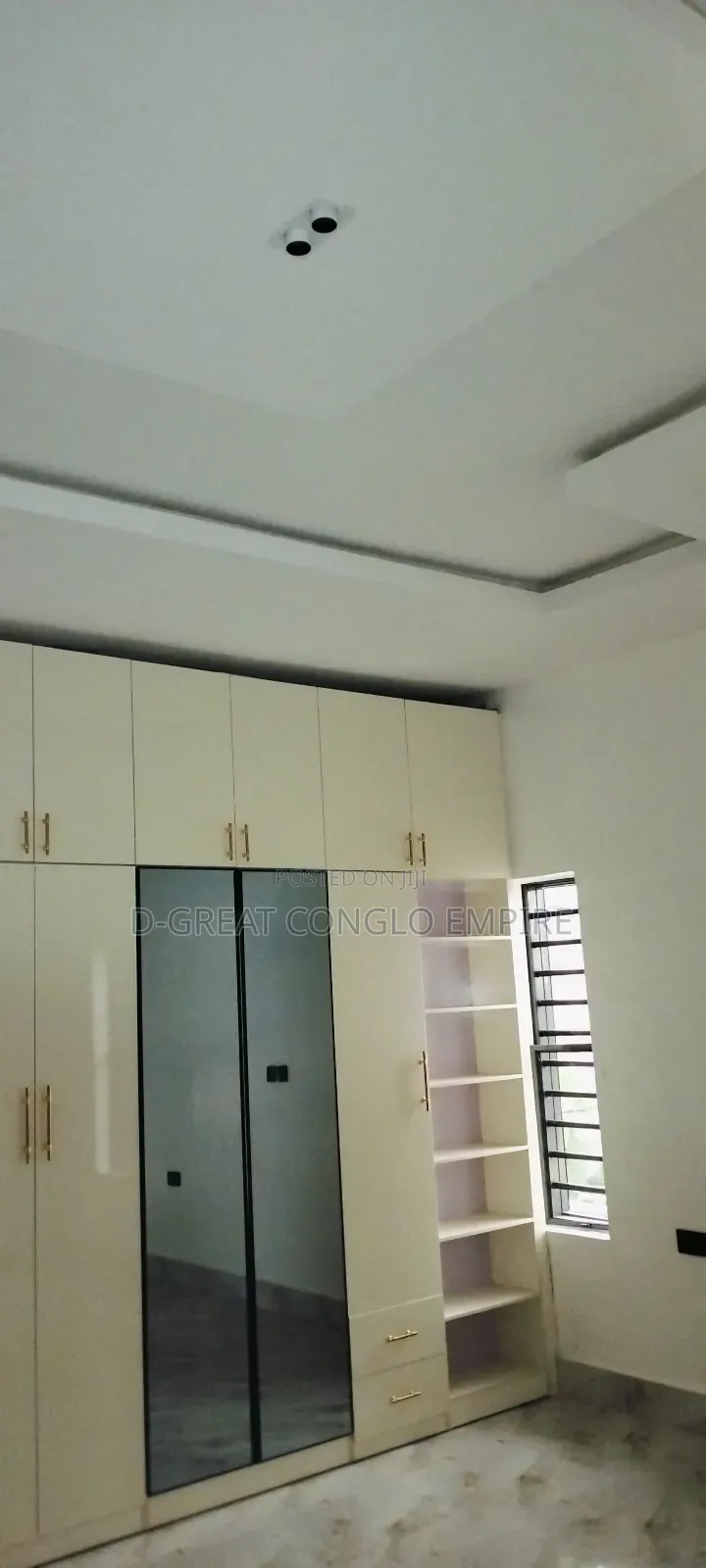 5bdrm Duplex in Nta, Oshimili South for sale