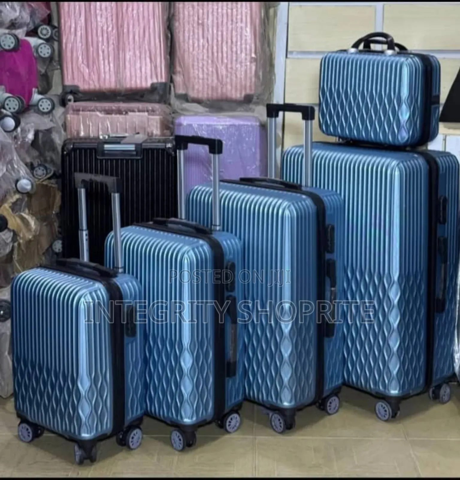Quality Traveling Bags