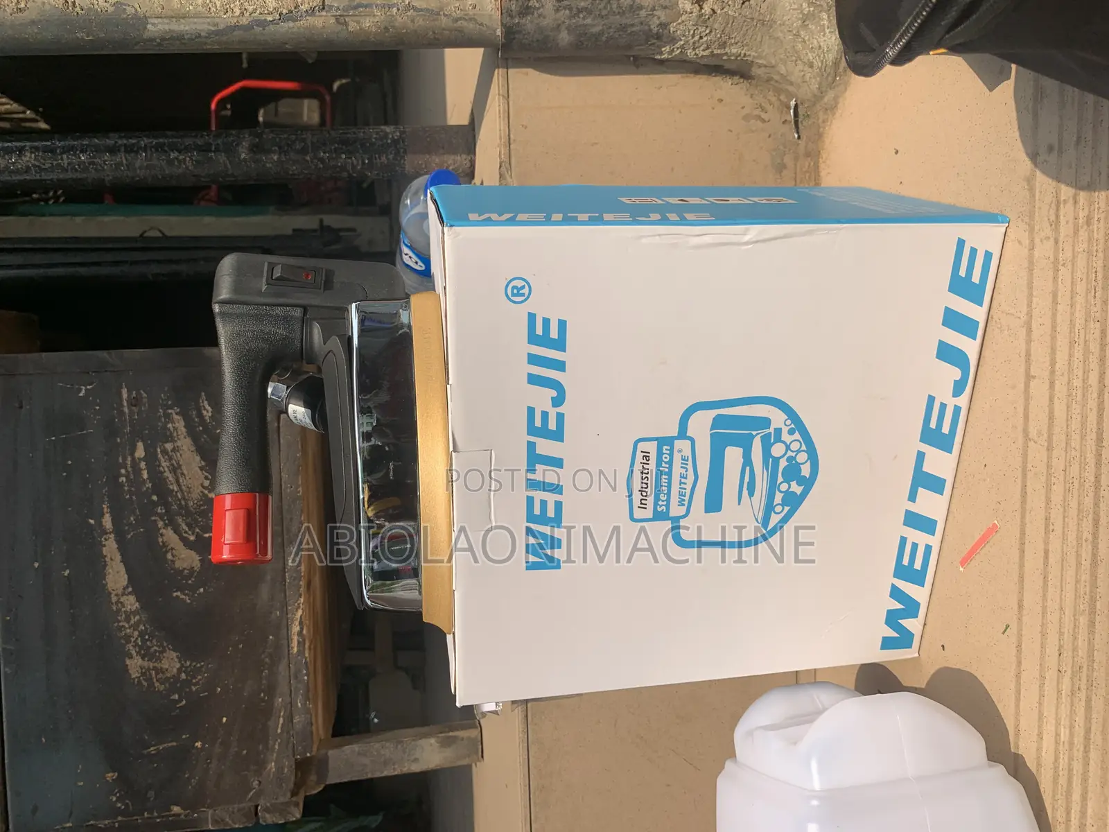 Weitejie Industrial Steam Iron – 1000w (Free Teflon Shoe Included)