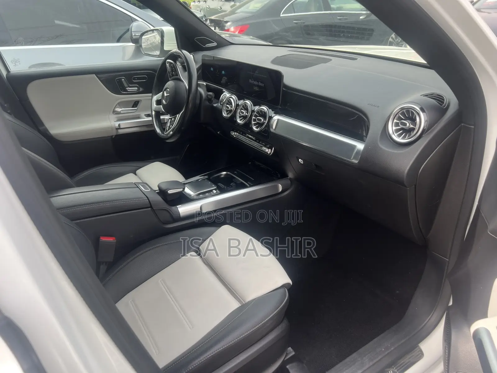 Mercedes-Benz GLB-Class GLB 250 4MATIC 2021 White