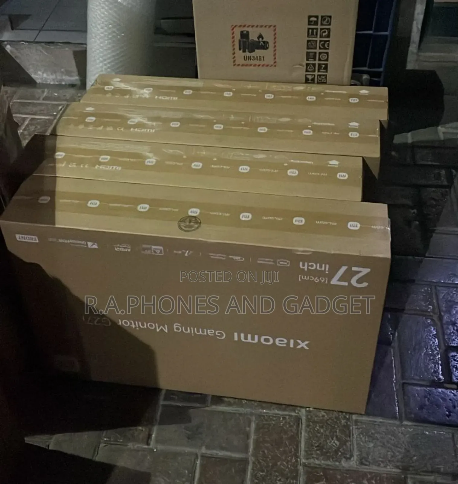 Gaming Monitor G27i